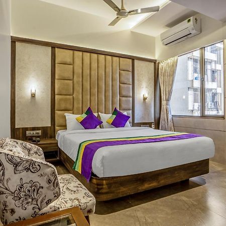 מומביי Treebo Premium Savera Inn מראה חיצוני תמונה