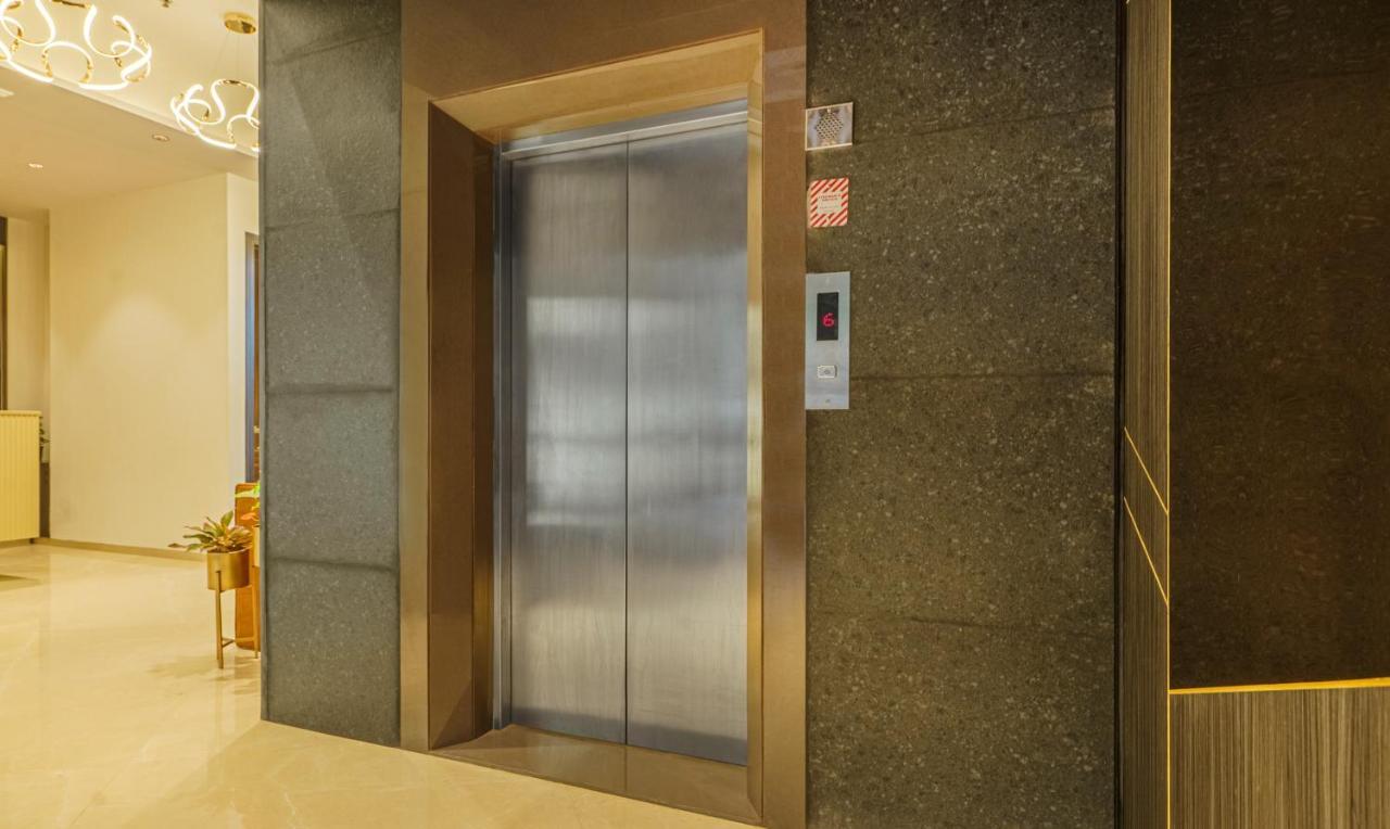 מומביי Treebo Premium Savera Inn מראה חיצוני תמונה